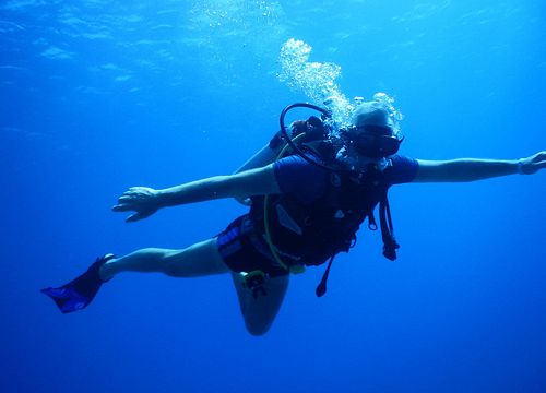 Tägliche Tauchausflüge und Tauchausfahrten von Sahl Hasheesh