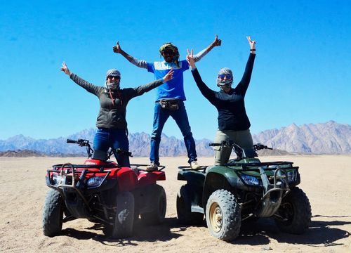 Private 5-stündige Quad Tour zum Beduinendorf von El Gouna